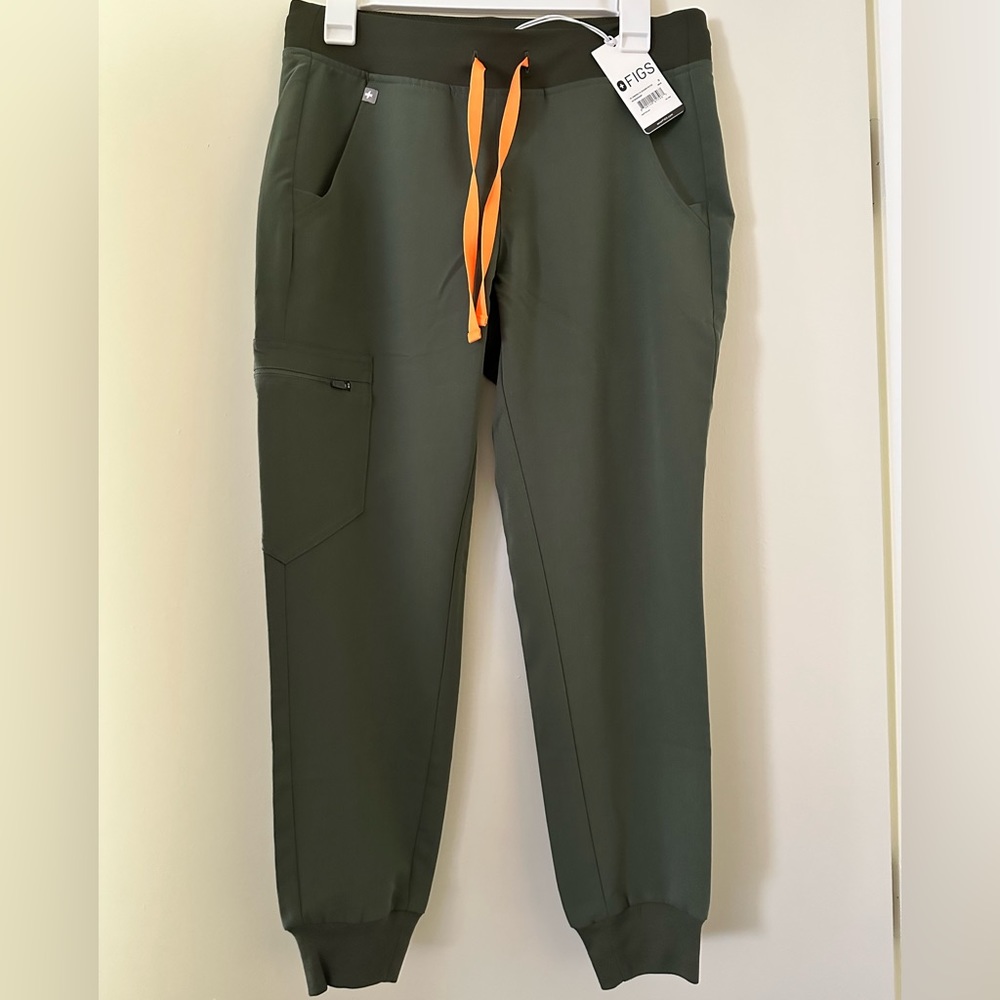 FIGS Moss Zamora Joggers